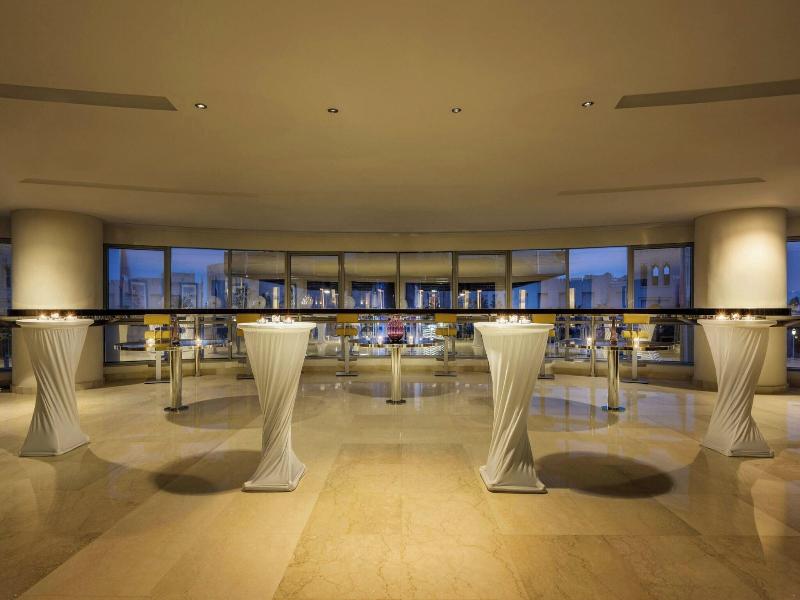 Qabila Westbay Hotel - Toplantı