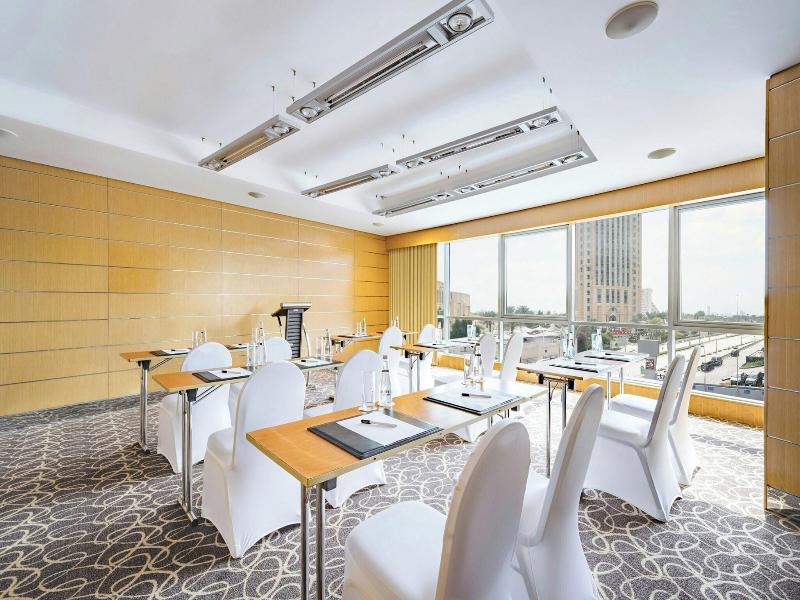 Qabila Westbay Hotel - Toplantı