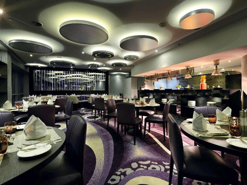 Qabila Westbay Hotel - Restoran
