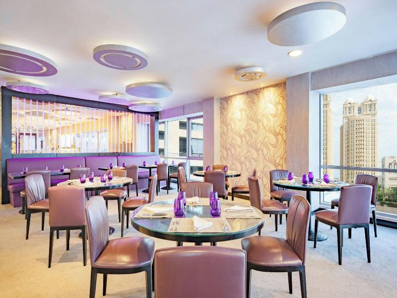 Qabila Westbay Hotel - Restoran