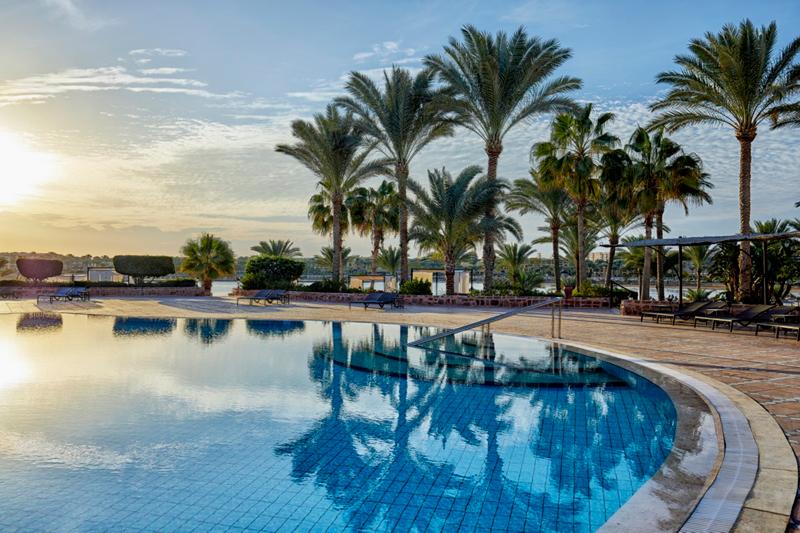 Steigenberger Coraya Beach - Havuz
