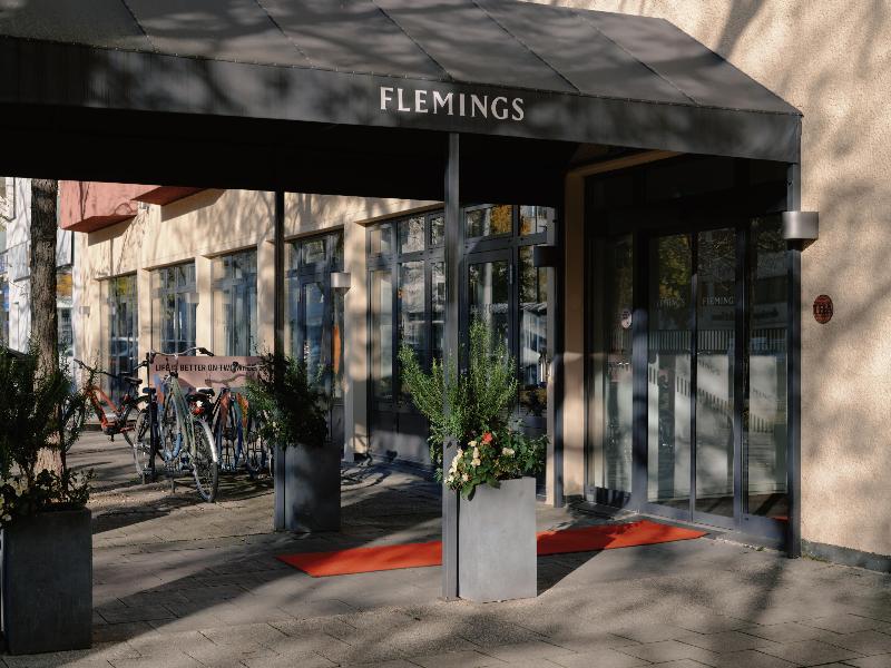 Flemings Hotel München-Schwabing - Genel