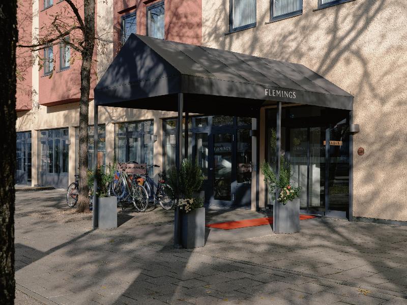 Flemings Hotel München-Schwabing - Genel