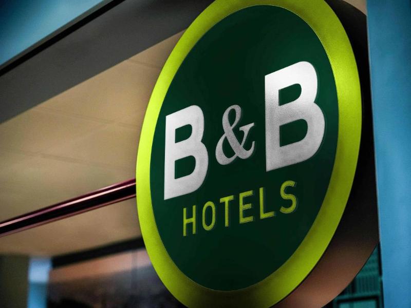 B&B Hotel Berlin City-Ost - Lobi