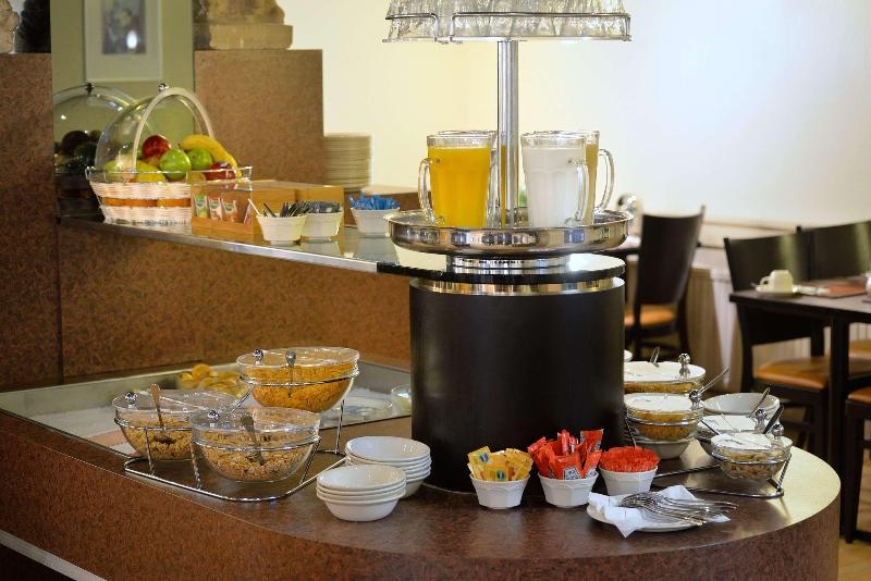 Best Western Dam Square Inn - Restoran