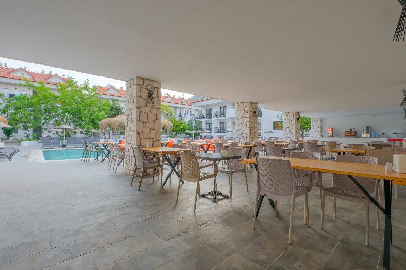 Akdeniz Beach - Restoran