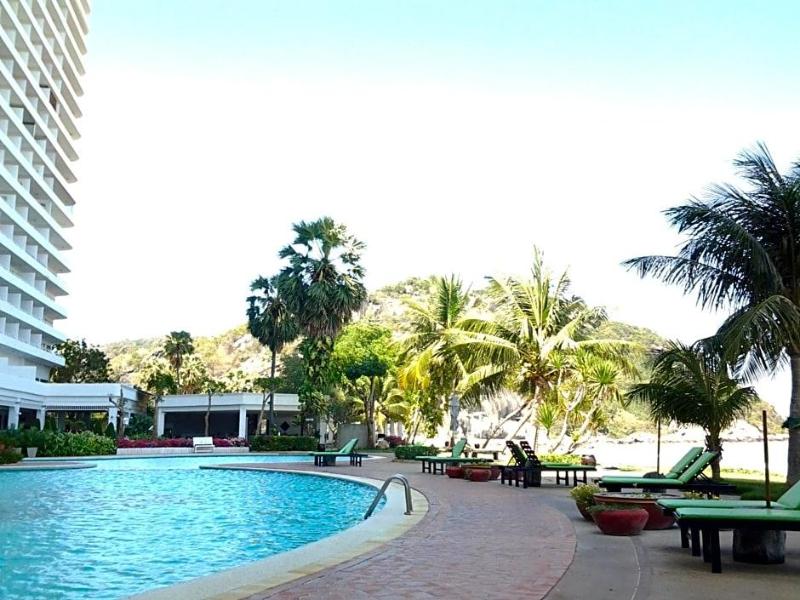Milford Paradise - Genel