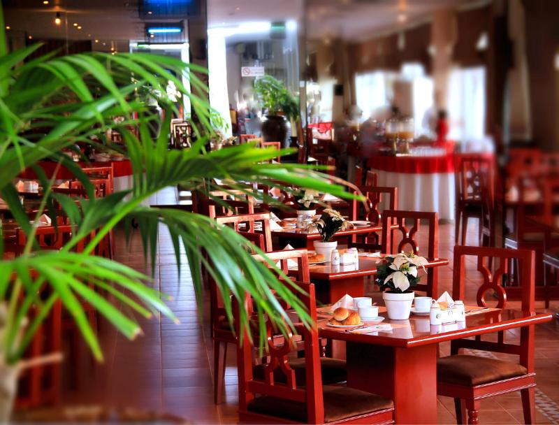 Nova Park Sharjah - Restoran