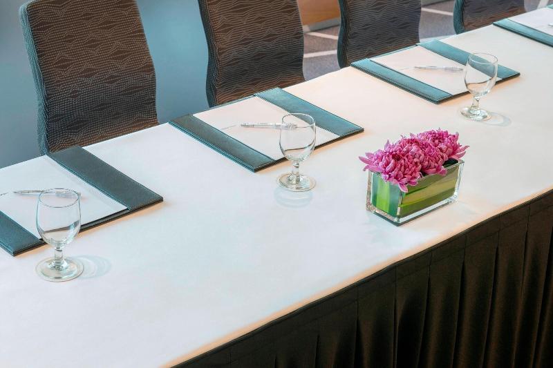 Le Royal Meridien Abu Dhabi - Toplantı
