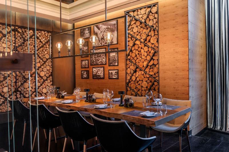 Le Royal Meridien Abu Dhabi - Restoran