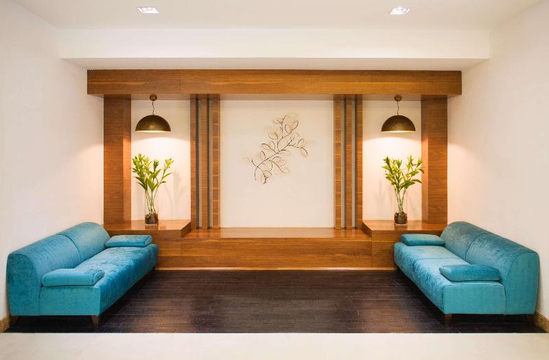 Hilton Garden Inn Ras Al Khaimah - Lobi