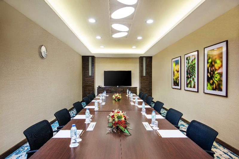 Hilton Garden Inn Ras Al Khaimah - Genel