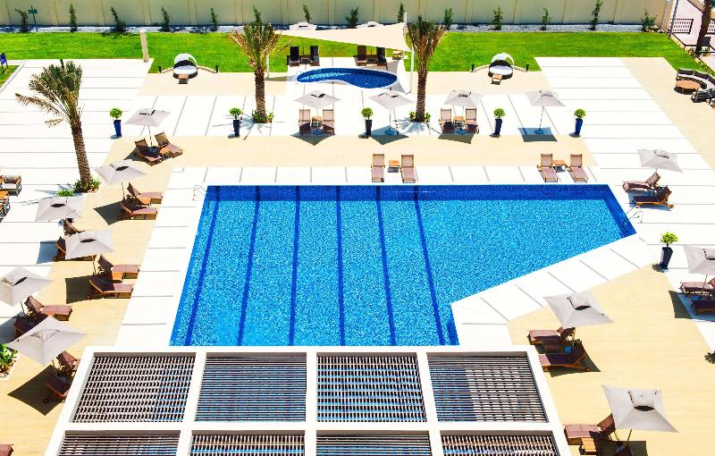 Hilton Garden Inn Ras Al Khaimah - Havuz