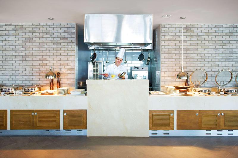 Hilton Garden Inn Ras Al Khaimah - Restoran
