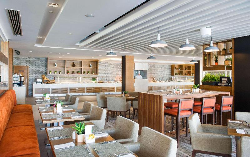 Hilton Garden Inn Ras Al Khaimah - Restoran