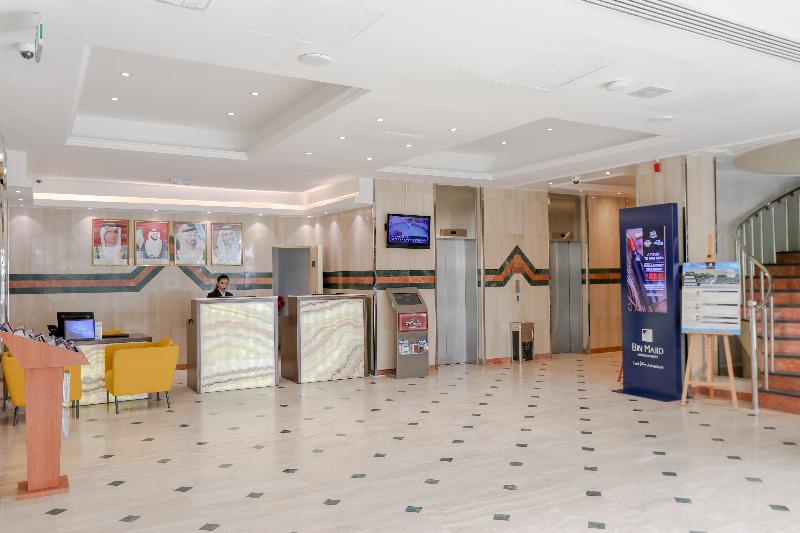 BM Beach Hotel - Lobi
