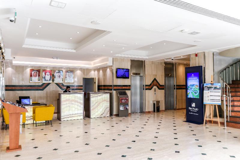 BM Beach Hotel - Lobi