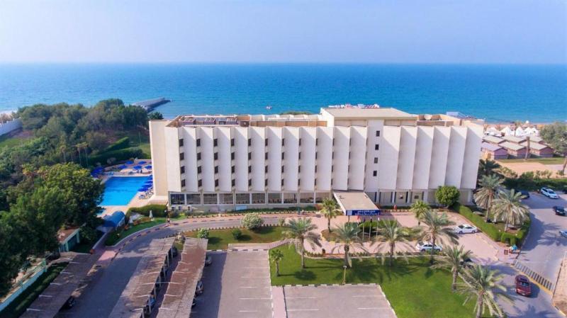 BM Beach Hotel - Genel