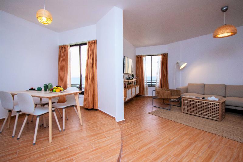 BM Beach Hotel - Oda