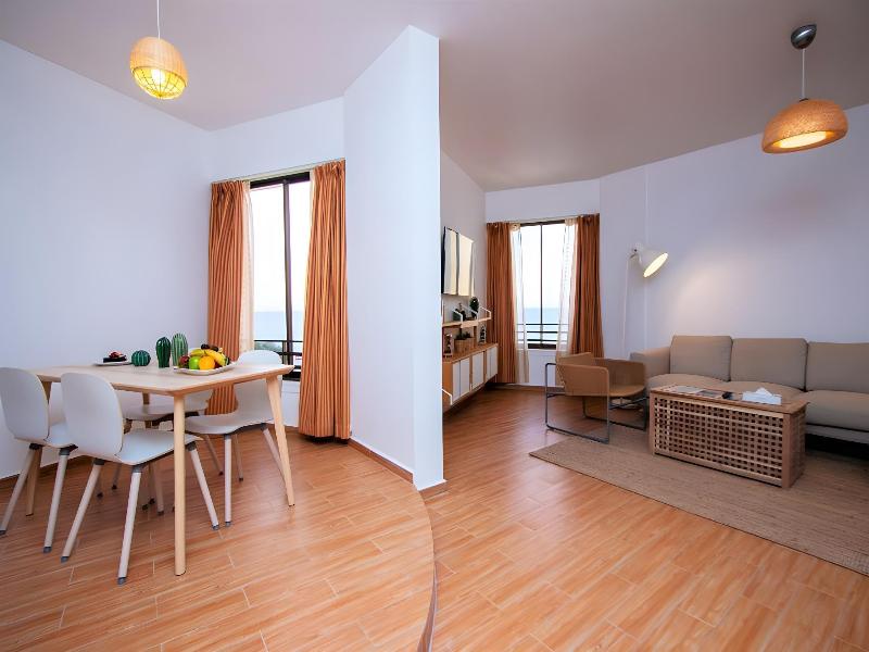 BM Beach Hotel - Oda