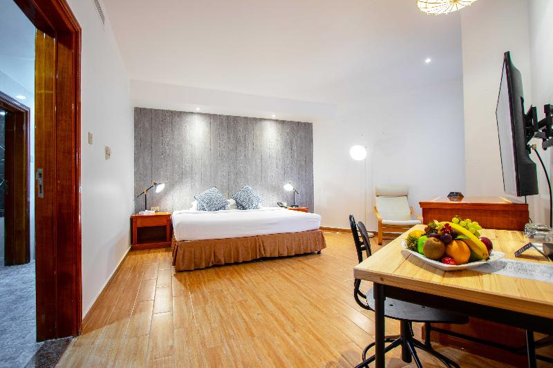 BM Beach Hotel - Oda