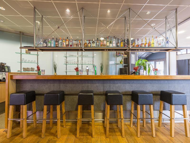 Leonardo Hotel Lelystad City Center - Bar