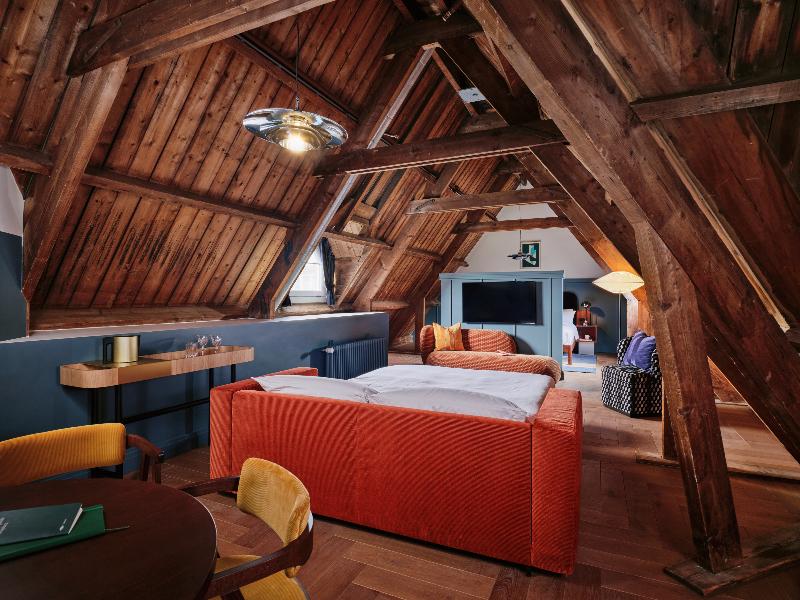 The Hoxton Lloyd Amsterdam - Genel