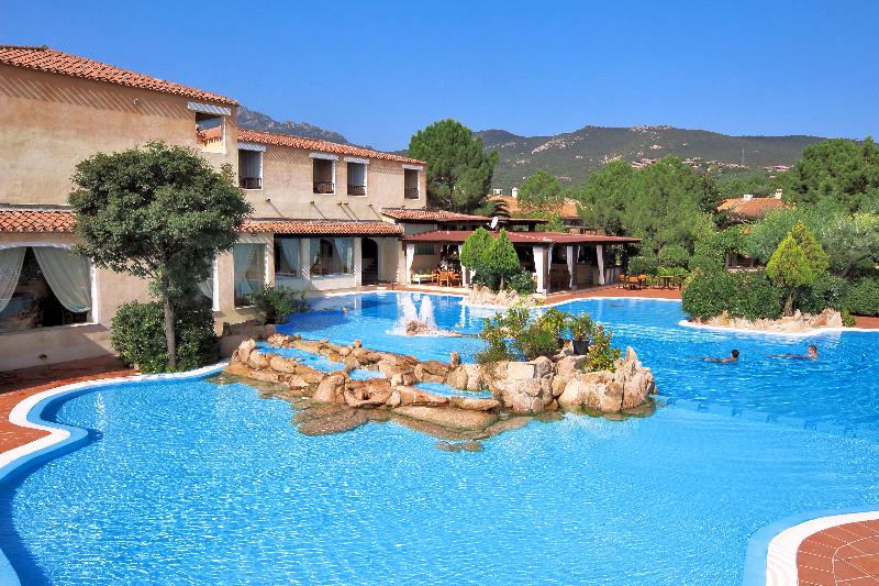 Colonna Hotel du Golf - Genel