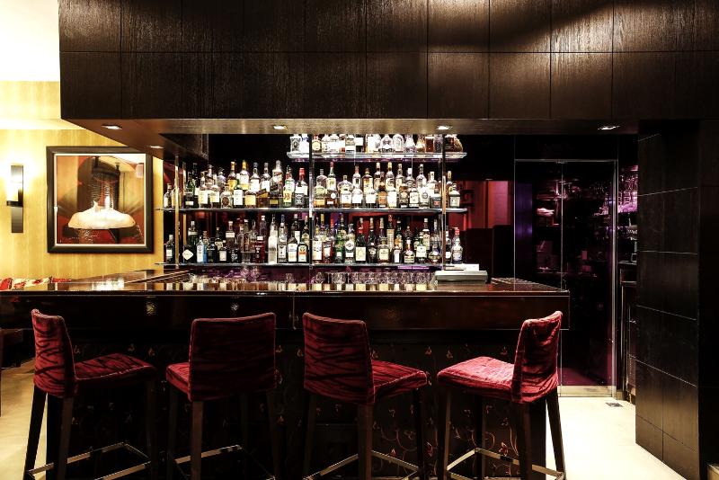 Eastwest Hotel - Bar