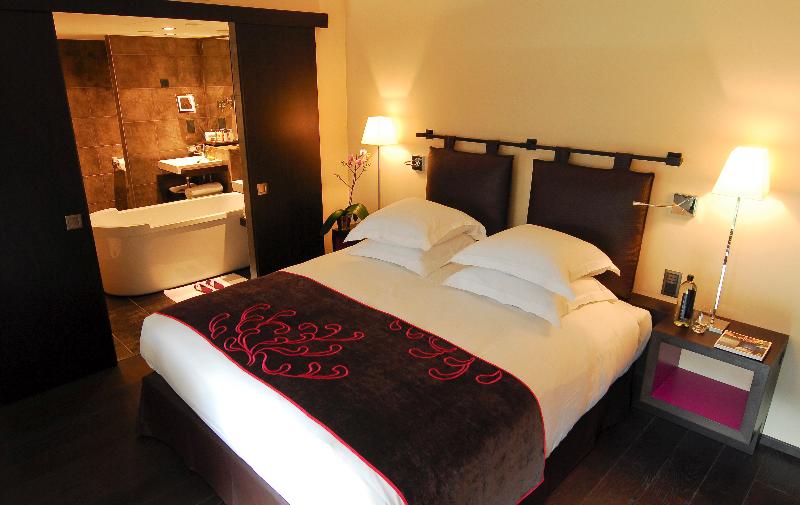 Eastwest Hotel - Oda