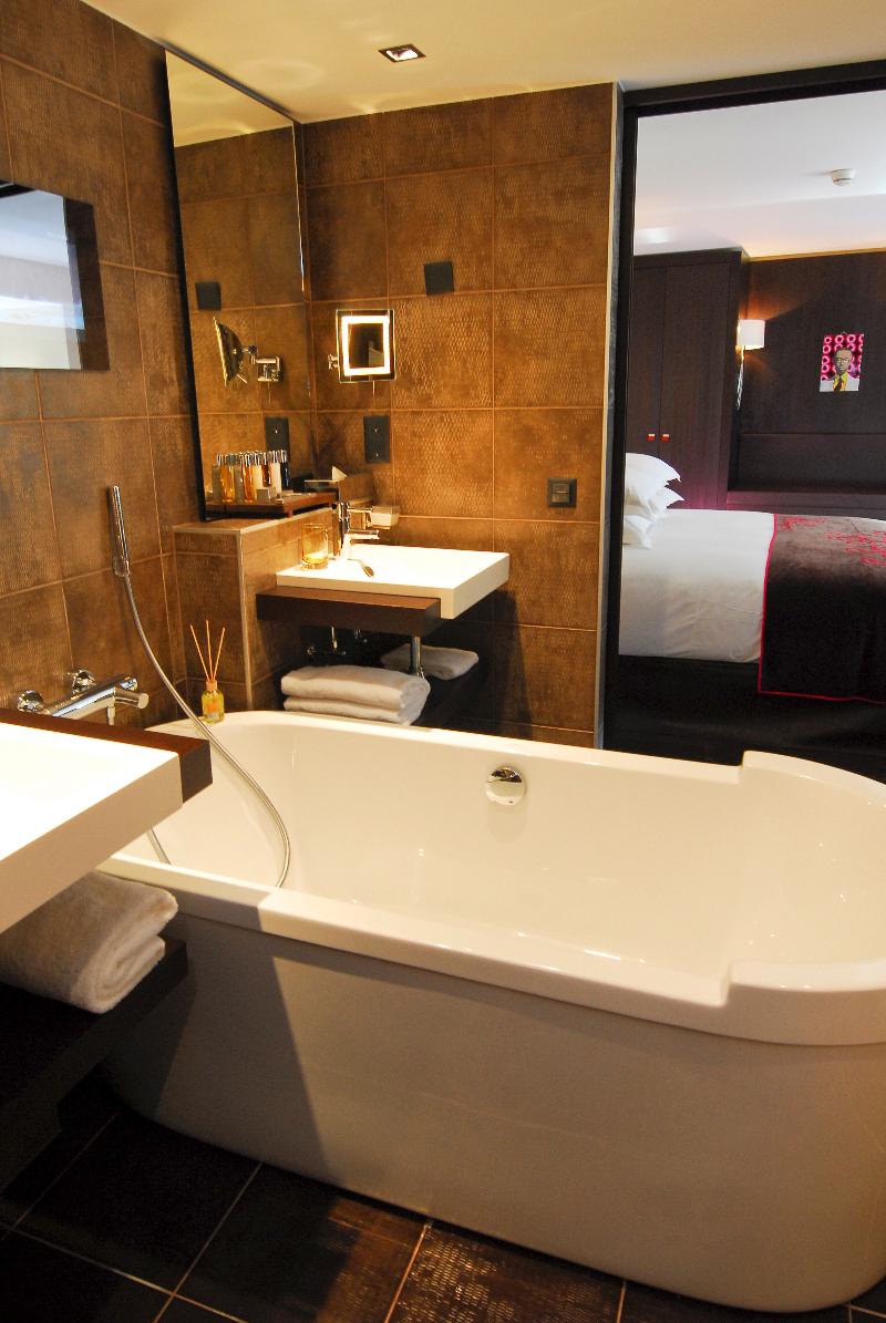 Eastwest Hotel - Oda