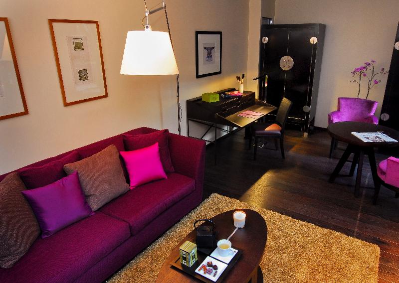 Eastwest Hotel - Oda
