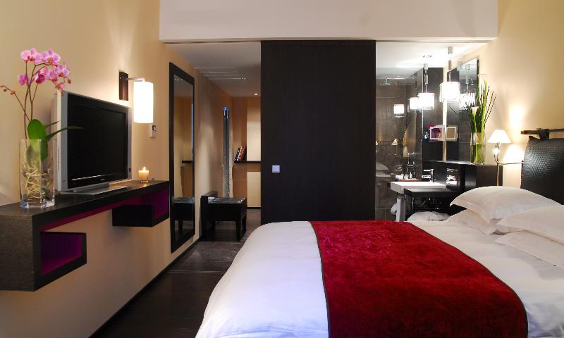 Eastwest Hotel - Oda
