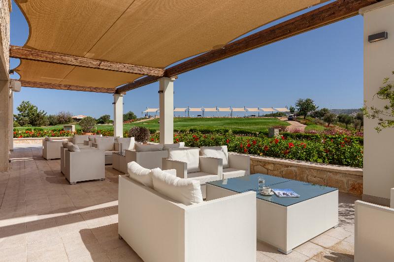 Aphrodite Hills Residences Apartments - Lobi