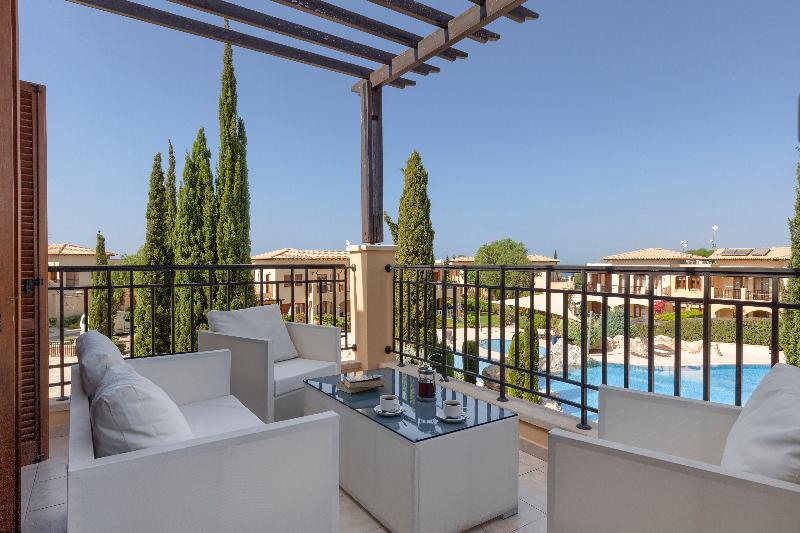 Aphrodite Hills Residences Apartments - Oda