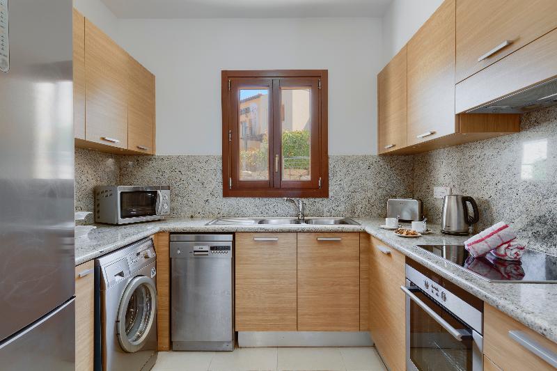 Aphrodite Hills Residences Apartments - Oda