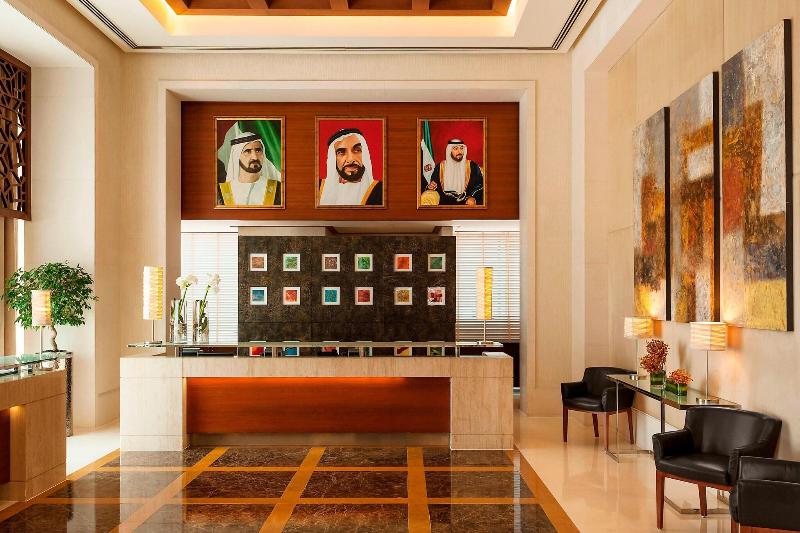 Four Points by Sheraton Sheikh Zayed Road - Lobi