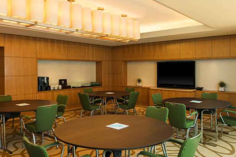 Four Points by Sheraton Sheikh Zayed Road - Toplantı