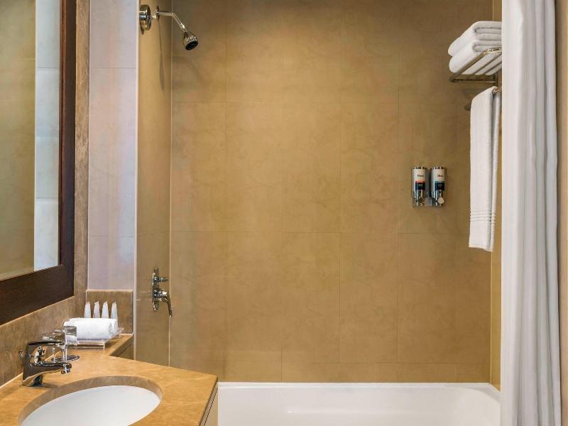 Four Points by Sheraton Sheikh Zayed Road - Oda