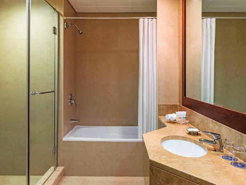 Four Points by Sheraton Sheikh Zayed Road - Oda