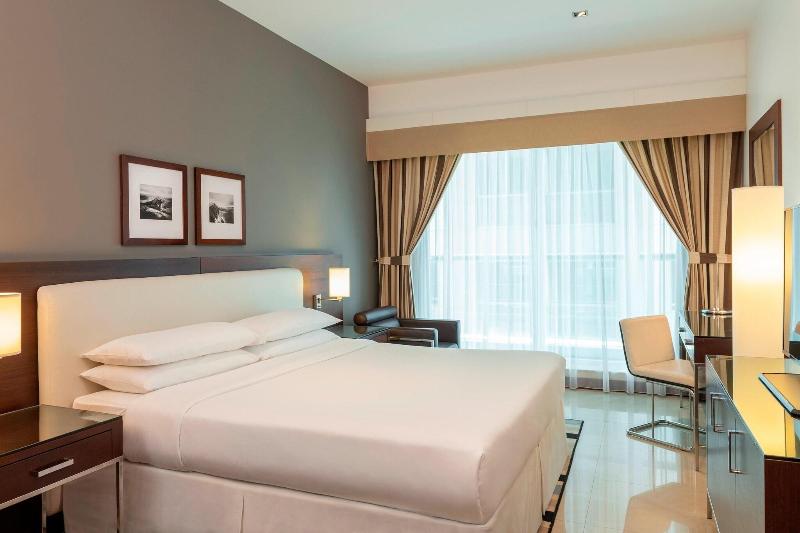 Four Points by Sheraton Sheikh Zayed Road - Oda