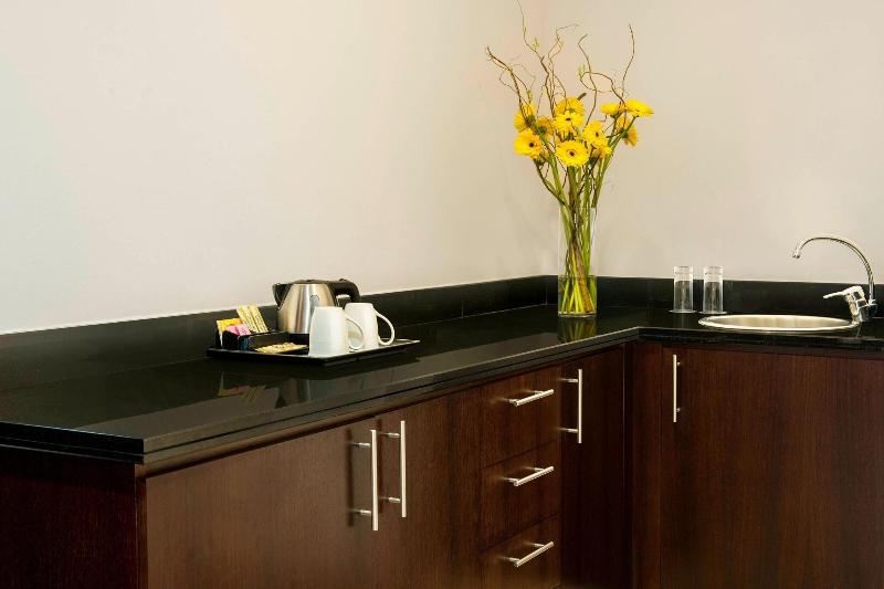 Four Points by Sheraton Sheikh Zayed Road - Oda