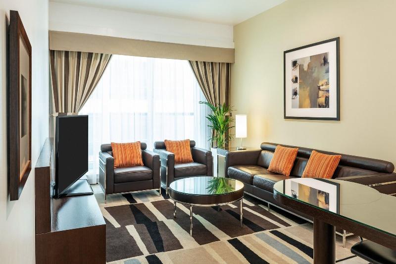 Four Points by Sheraton Sheikh Zayed Road - Oda