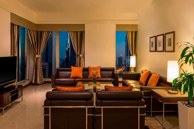 Four Points by Sheraton Sheikh Zayed Road - Oda