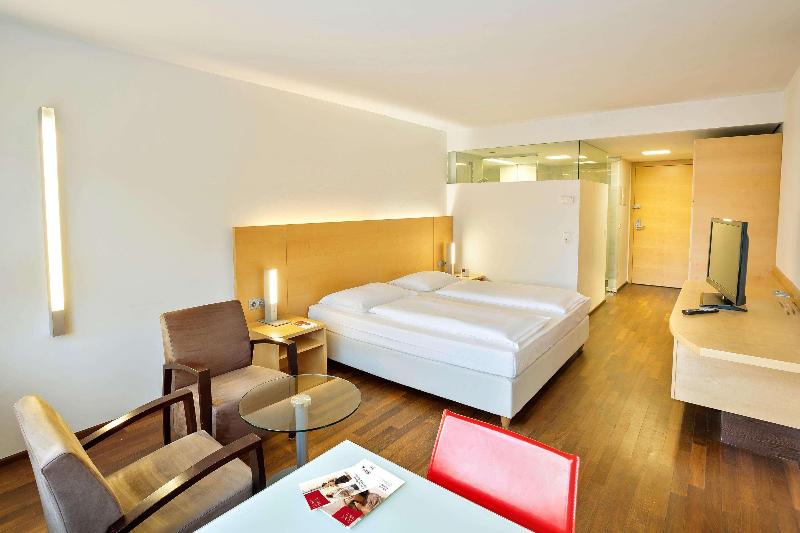 Austria Trend Hotel Congress - Oda