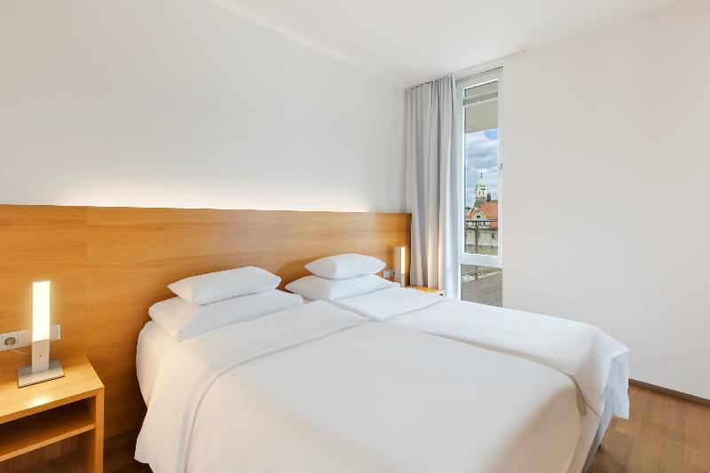 Austria Trend Hotel Congress - Oda