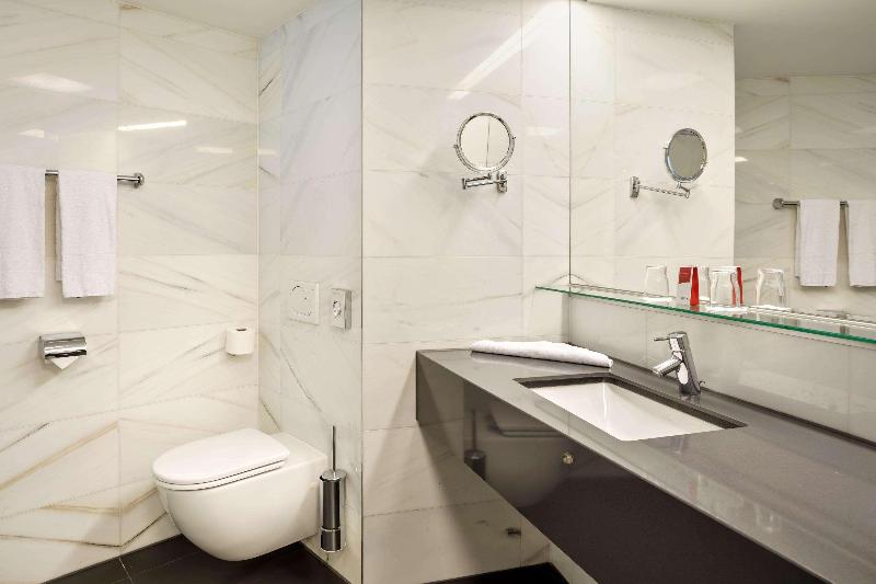 Austria Trend Hotel Congress - Oda