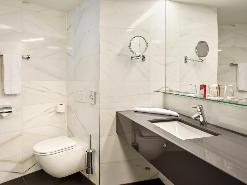 Austria Trend Hotel Congress - Oda