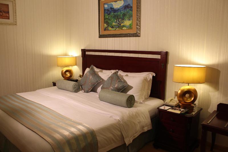 Swiss International Al Hamra Hotel - Oda
