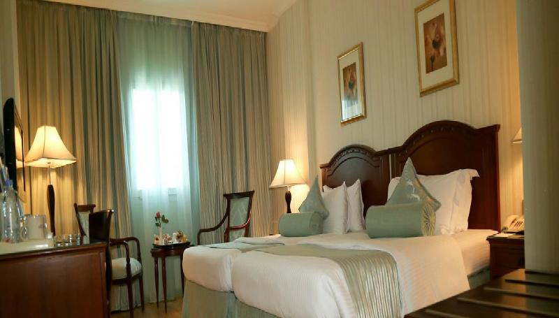 Swiss International Al Hamra Hotel - Oda